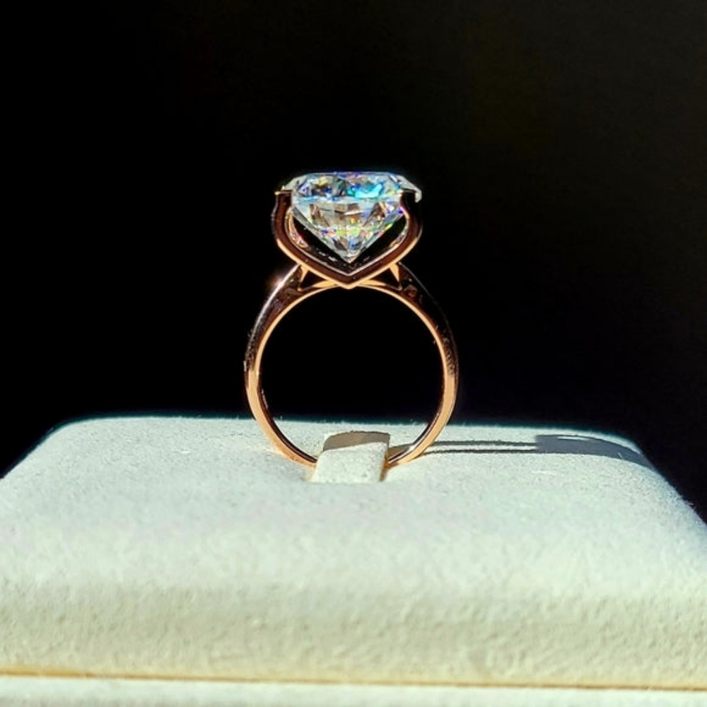 Solid 10k gold 10ct moissanite ring